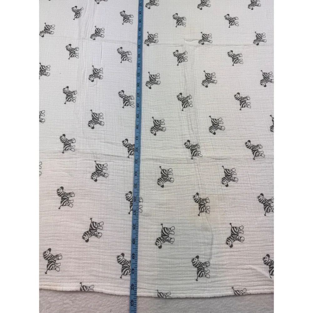 Amazing Baby SwaddleDesigns Cotton Muslin Zebra Swaddle Blanket White Black